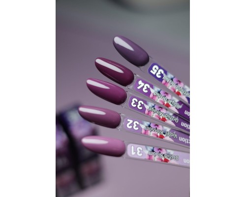 Luma Orchid gel polish collection OR34 Royal orchid 10ml (орхідейна колекція)