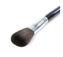 Пензлик макіяжний для пудри KYLIE 29