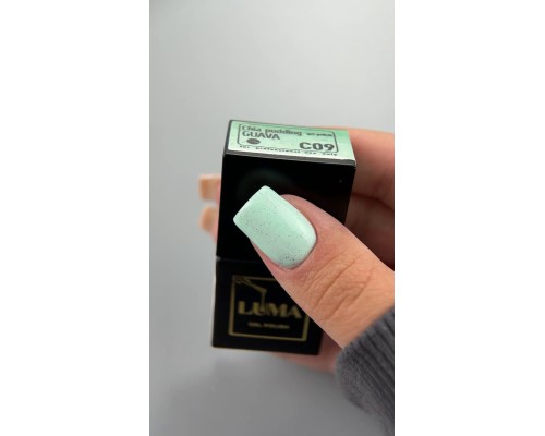 LUMA gel polish Chia pudding C09 Guava 10ml  (світло-зелена с крихтою)
