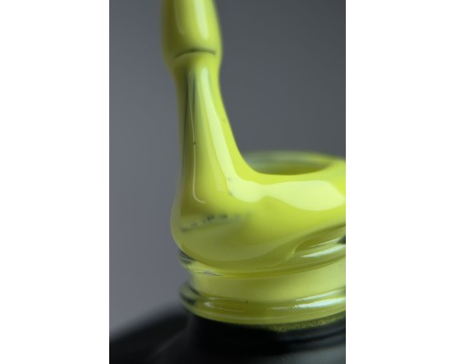 LUMA gel polish Marshmallow M03 Lemon merenga 10ml (пастельно-оливковий )